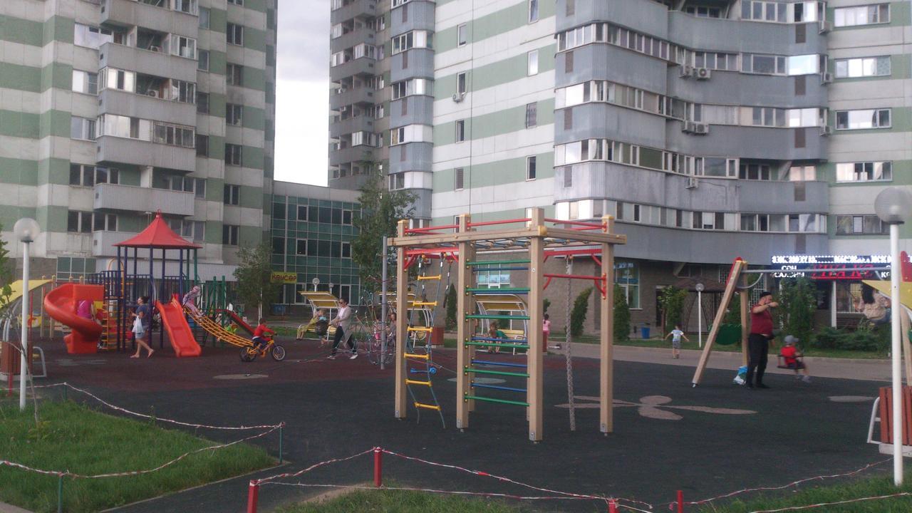 Apartment On Tole Bi Ałma Ata Zewnętrze zdjęcie